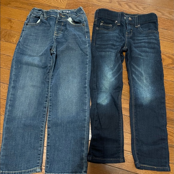 Levi’s & children’s place size 5T . ( Two set ) - Picture 3 of 5